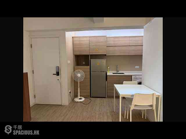 Wan Chai - On Hing Mansion 05