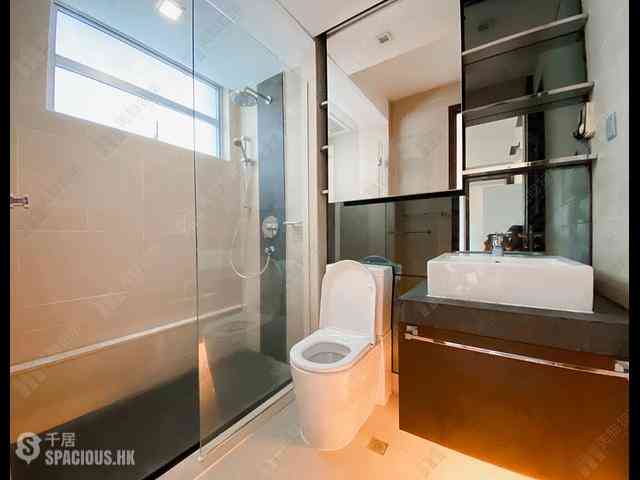 Wan Chai - J Residence 08