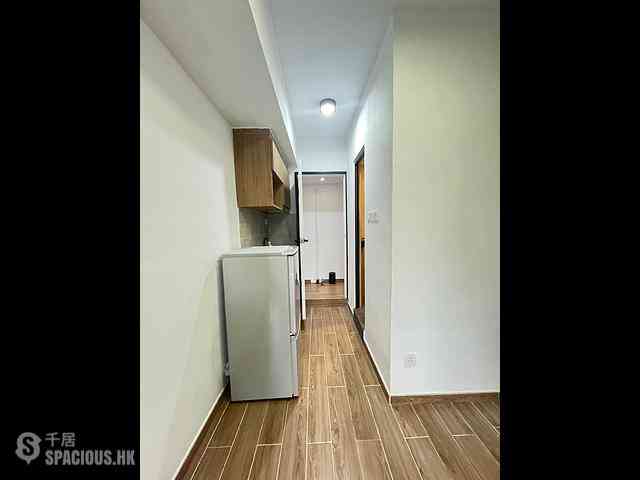 Mong Kok - Good Hope Building 01