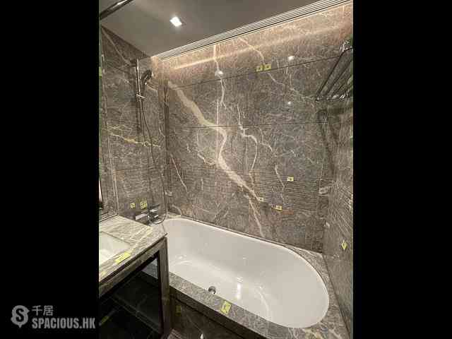 Wong Chuk Hang - The Southside Phase 3C Blue Coast II Tower 3 07