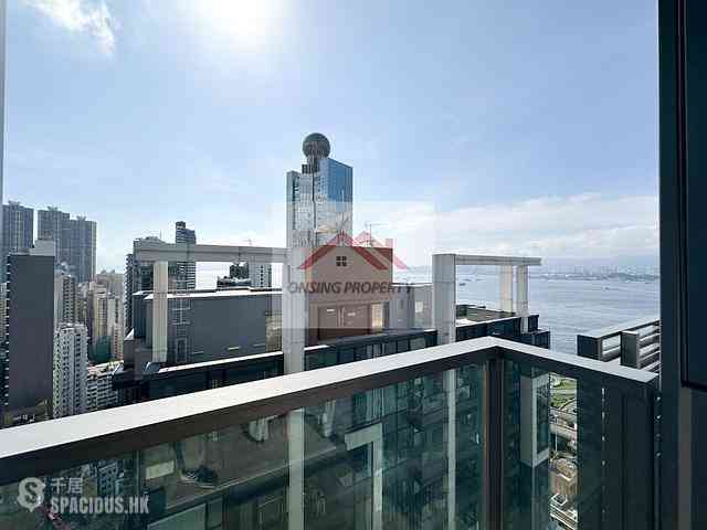 Sai Ying Pun - Two・Artlane 01