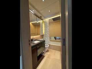 West Kowloon - The Cullinan (Tower 21 Zone 2 Luna Sky) 05
