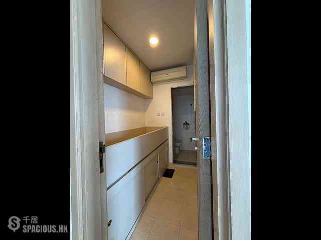 West Kowloon - The Cullinan (Tower 21 Zone 2 Luna Sky) 11