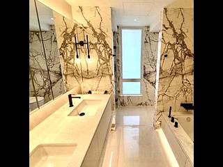 Wan Chai - 33 Kennedy Road 04