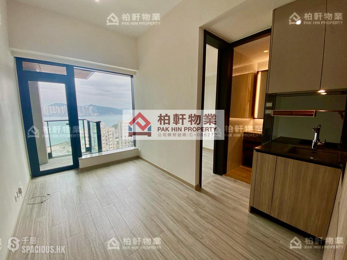 Quarry Bay - Novum East 01