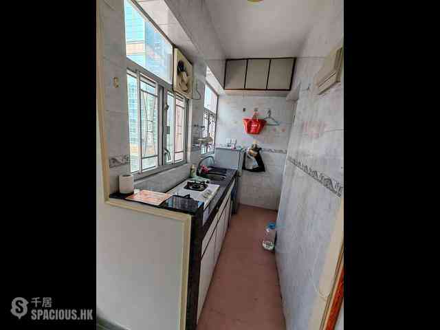 Sai Ying Pun - Rex Building 06