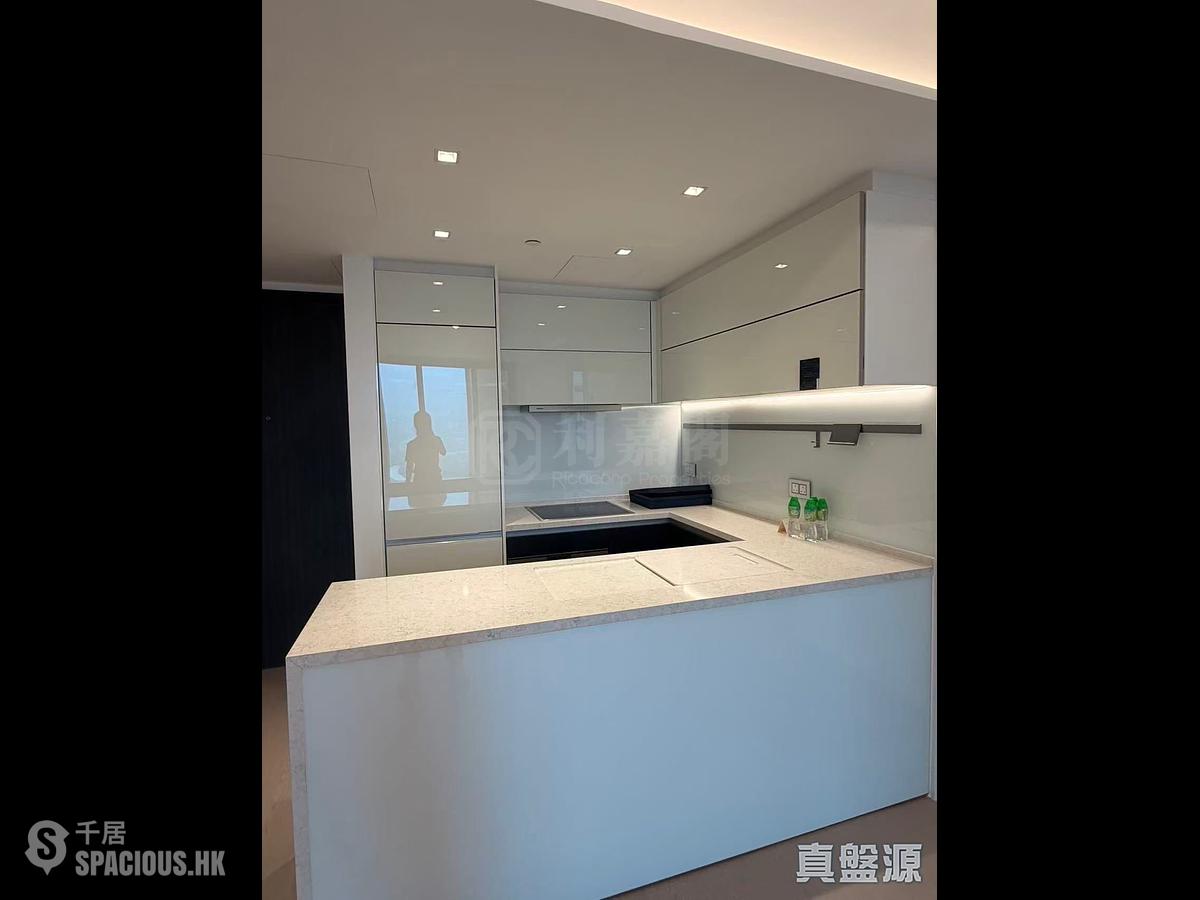 Wong Chuk Hang - The Southside Phase 3B Blue Coast Tower 2B 01