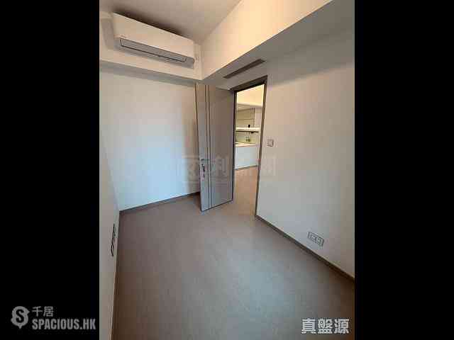 Wong Chuk Hang - The Southside Phase 3B Blue Coast Tower 2B 08