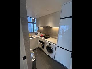Sai Ying Pun - Island Crest 04
