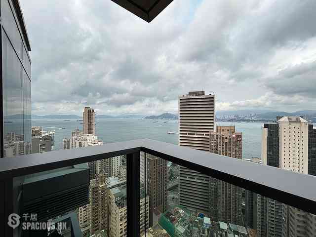 Shek Tong Tsui - Novum West 12