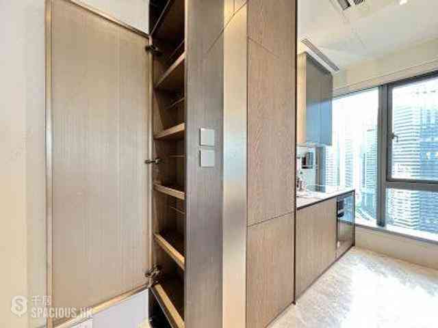 Wan Chai - Eight Star Street 14