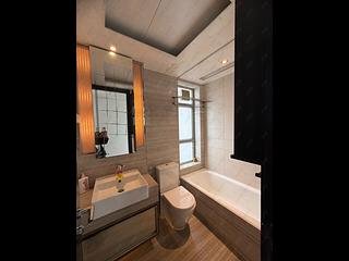 Sai Ying Pun - Island Crest 12