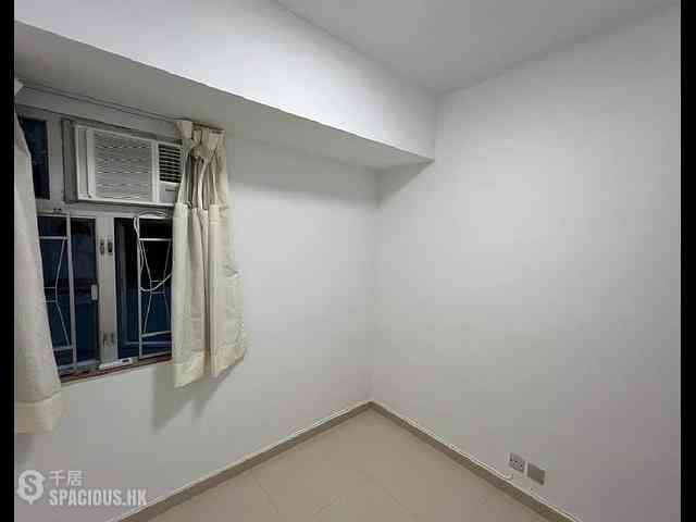 Wan Chai - New Spring Garden Mansion 02