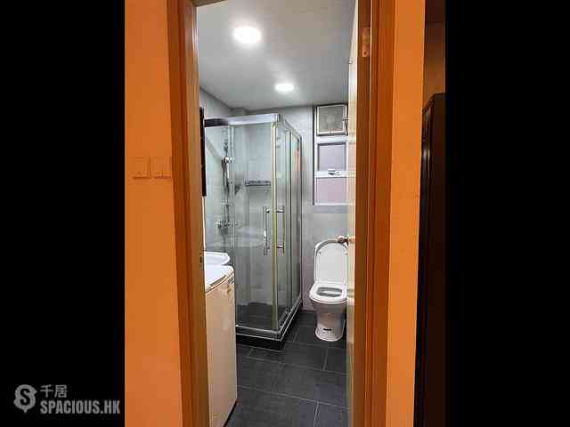 Sai Ying Pun - Samtoh Building 04