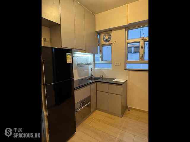 Sai Ying Pun - Samtoh Building 05