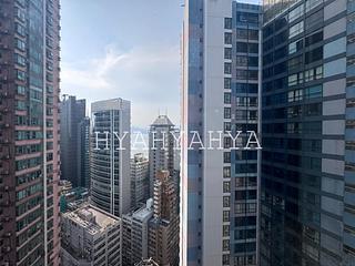 Sheung Wan - Queen's Terrace 04