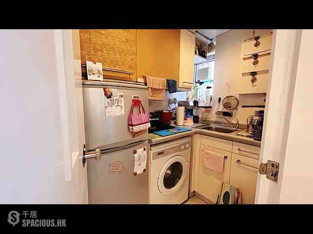 Stubbs Road - The Notting Hill 04