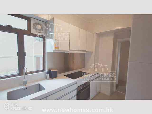 Happy Valley - Bonny View House 05