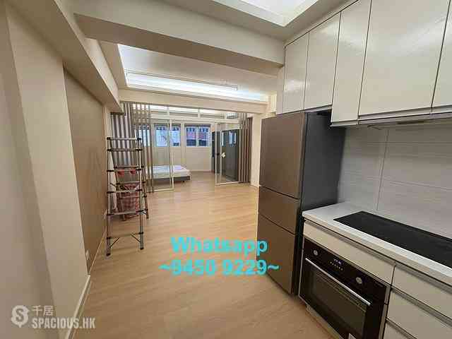 Sheung Wan - HANG LOK BUILDING 02