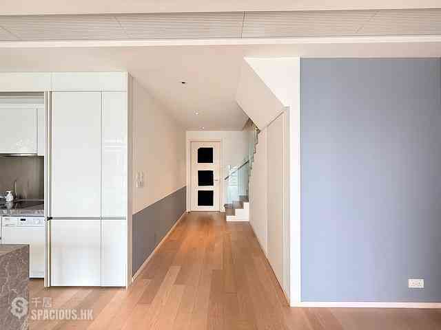 Mid Levels Central - The Morgan 19