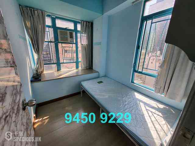 Sai Ying Pun - Kam Kwan Building 03