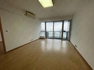 Wong Chuk Hang - Marinella Block 1 02