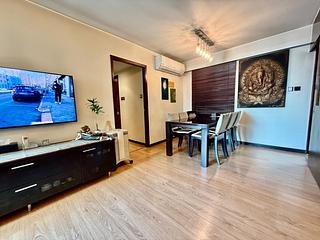 Mid Levels Central - Goldwin Heights 02