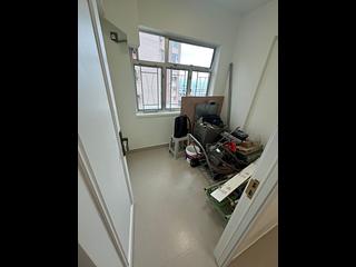 Sai Ying Pun - Yuet Sum Mansion 03