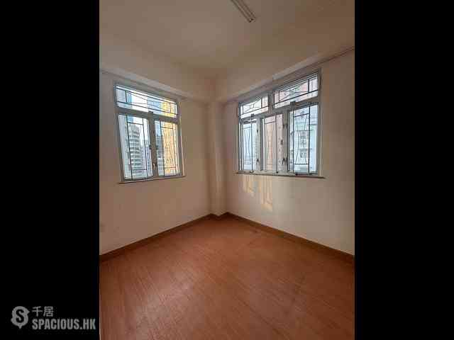 Sheung Wan - Ko Shing Building 04