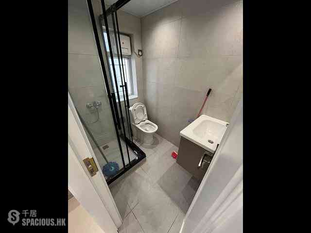 Sai Ying Pun - Yuet Sum Mansion 06
