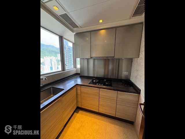 Kennedy Town - Cadogan 05
