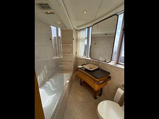 Kennedy Town - Cadogan 16