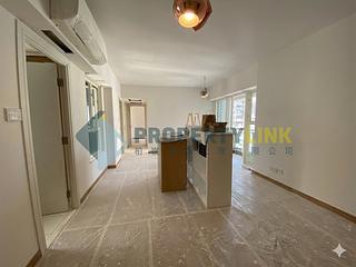 Soho - Centrestage 02
