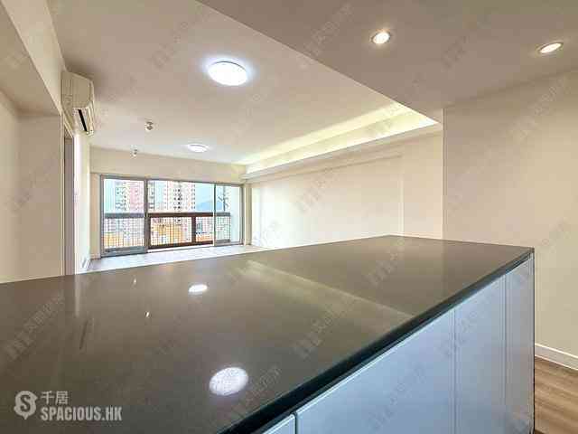 Mid Levels West - Realty Gardens 15