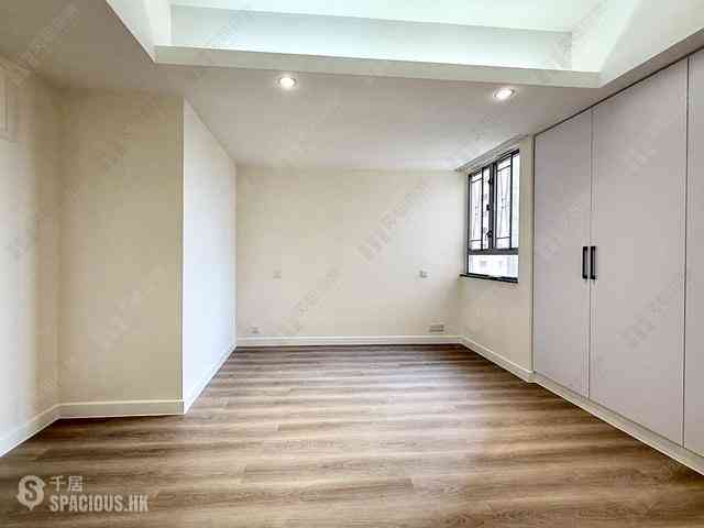 Mid Levels West - Realty Gardens 21