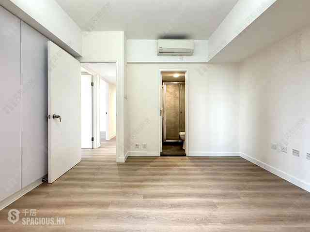 Mid Levels West - Realty Gardens 25