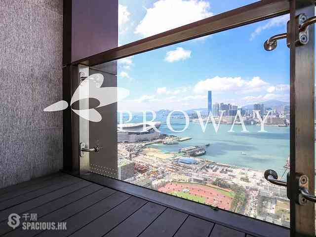 Wan Chai - The Gloucester 03
