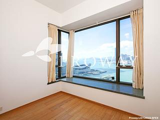 Wan Chai - The Gloucester 06