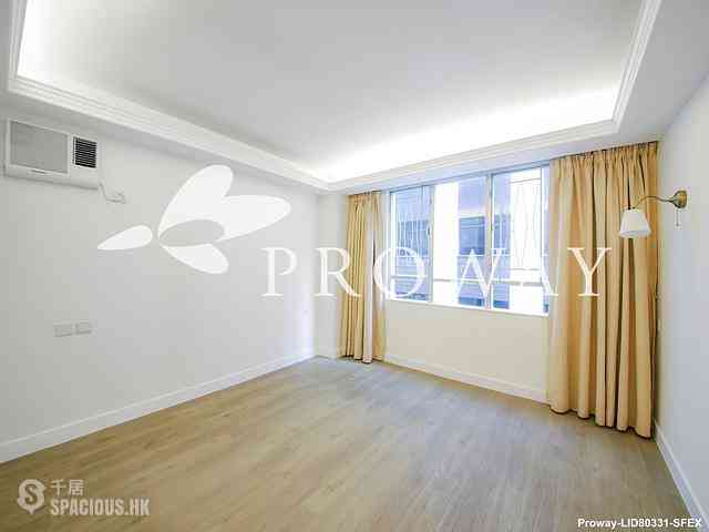 Wan Chai - Phoenix Court 06
