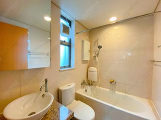 Wan Chai - The Zenith Phase 1 Block 3 09