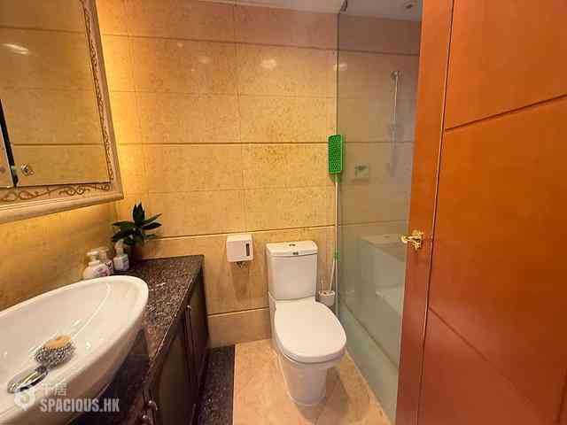 West Kowloon - The Arch Sun Tower (Block 1A) 06