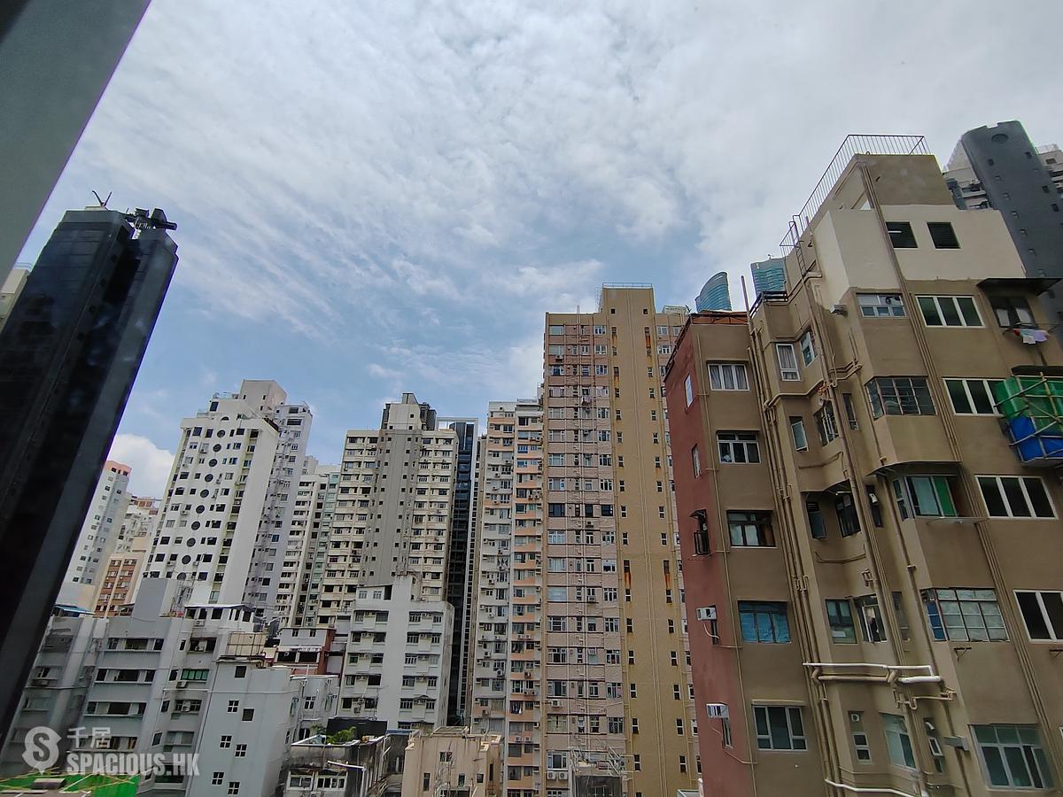 Happy Valley - Winner Building 01