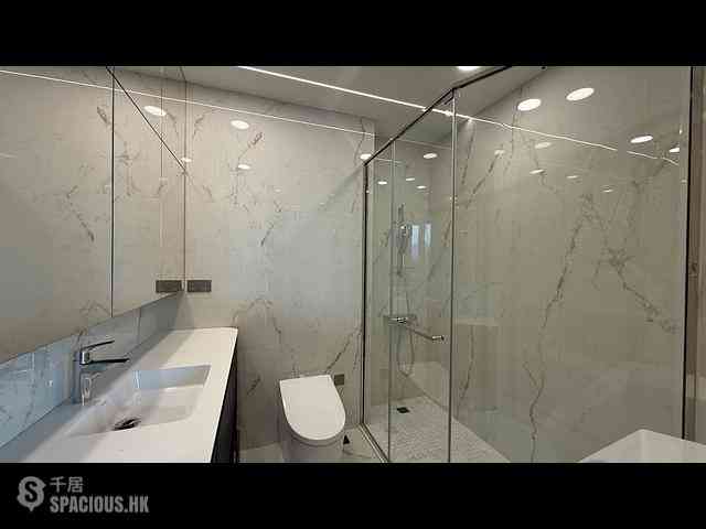 Sai Ying Pun - The Summa Block 1 10