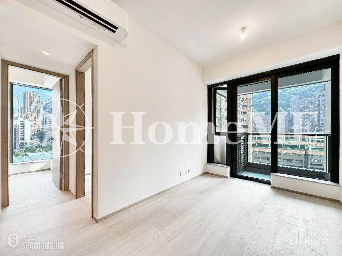 Shek Tong Tsui - The Hilltop 01