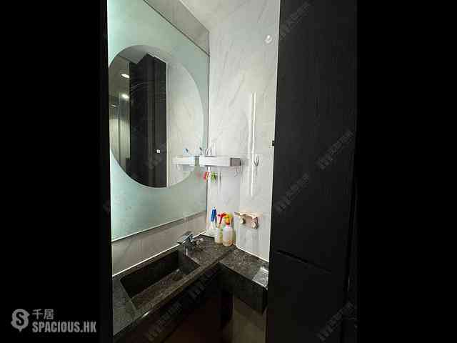 Quarry Bay - Novum East 05