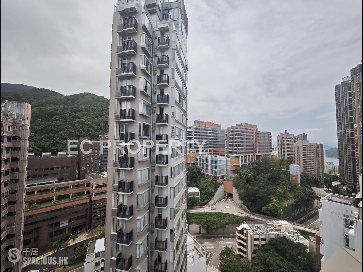 Shek Tong Tsui - The Hilltop 01