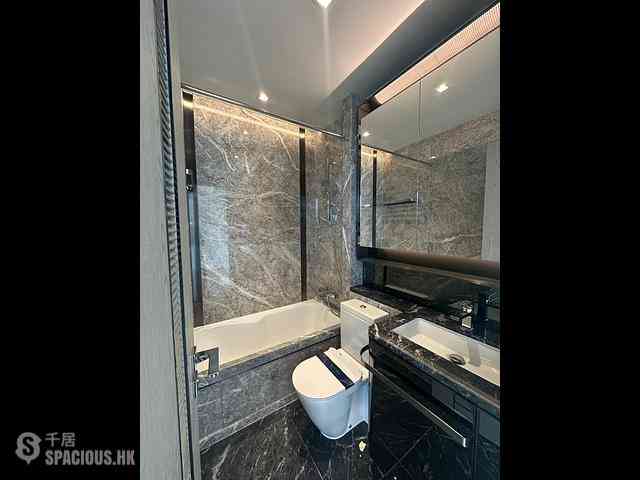 Wong Chuk Hang - The Southside Phase 3B Blue Coast Tower 2B 04