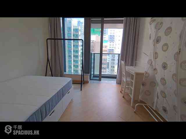 Shek Tong Tsui - Novum West 01