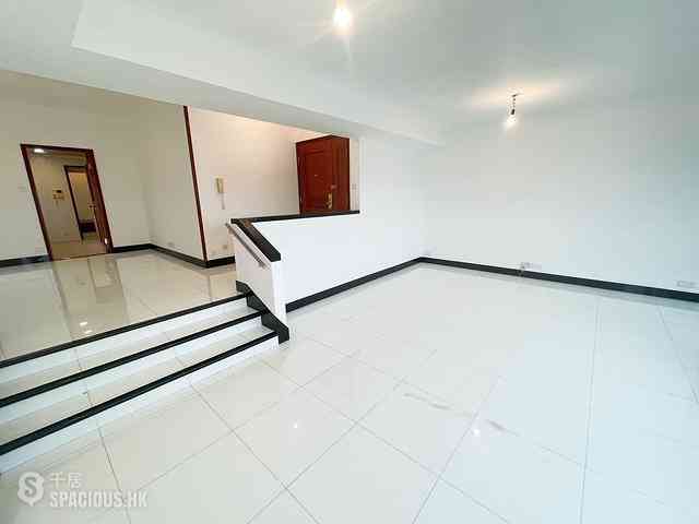 Repulse Bay - Pine Crest 04