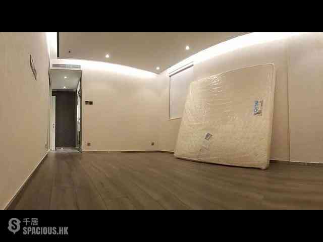 跑馬地 - 樂景臺18-20號 03